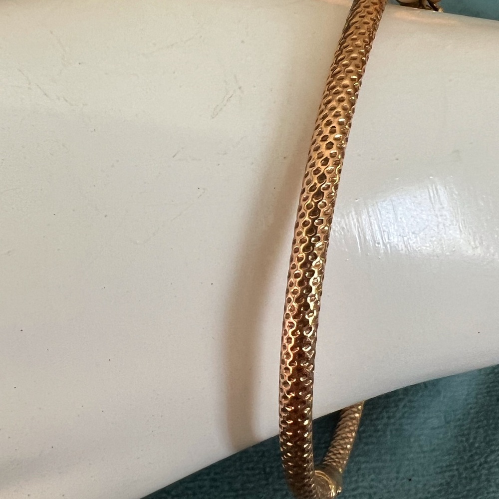 18kt Italian yellow gold 7” bangle bracelet